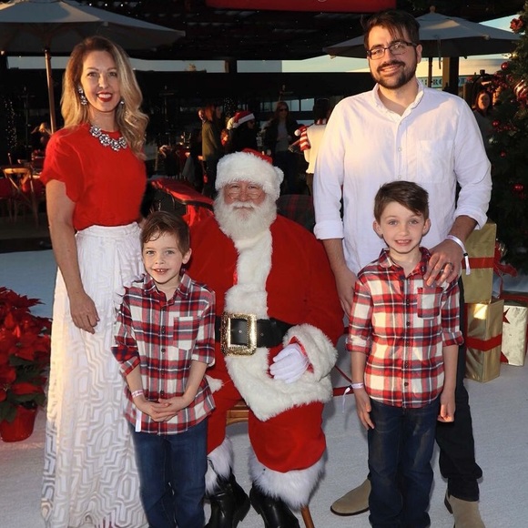 Meet your Posher - Picture 3 of 6